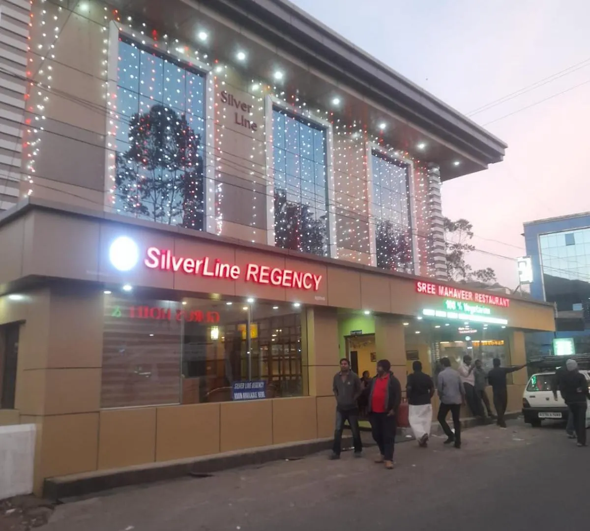 Hotel Silverline Regency Munnar