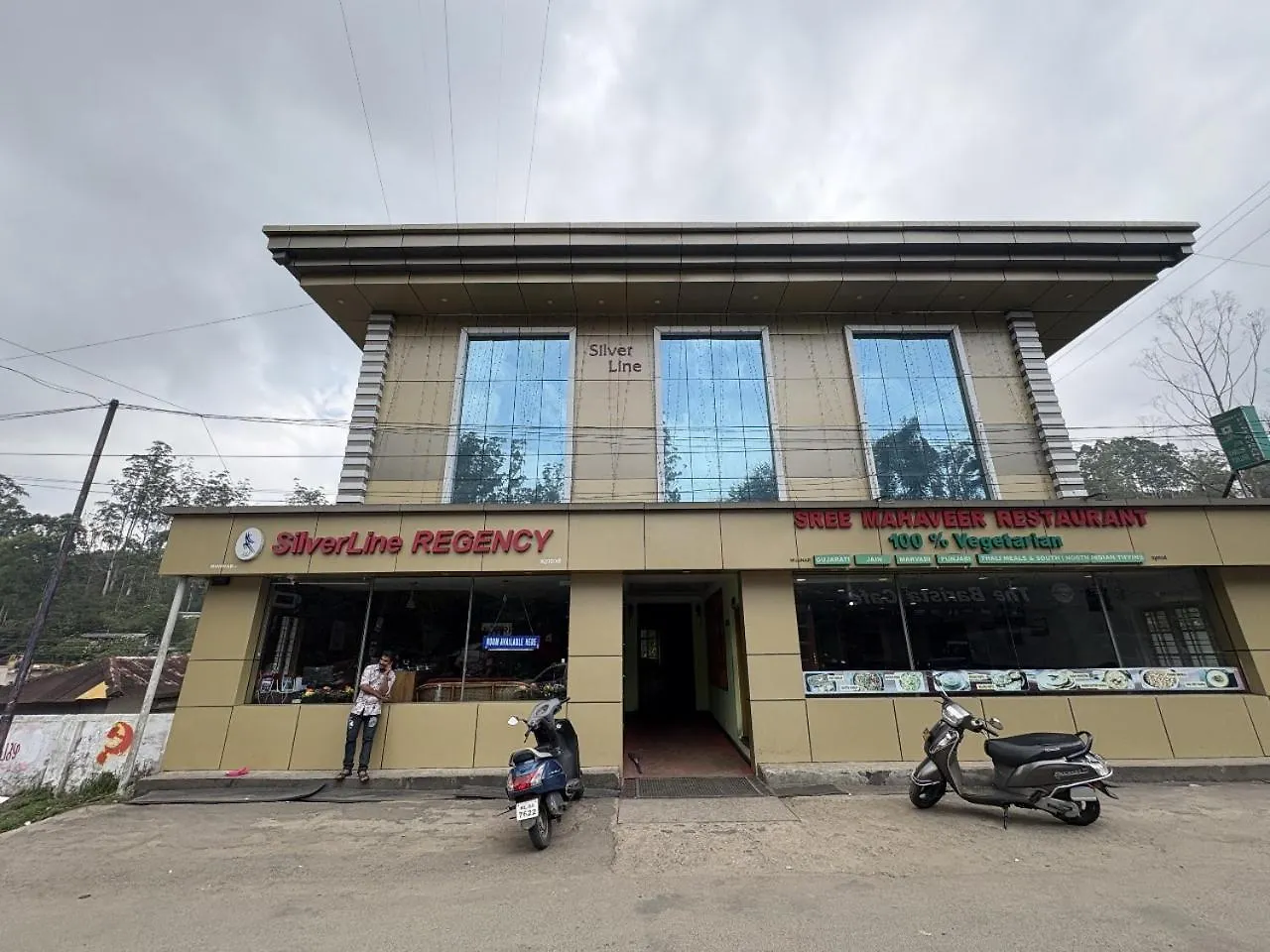 Hotel Silverline Regency Munnar